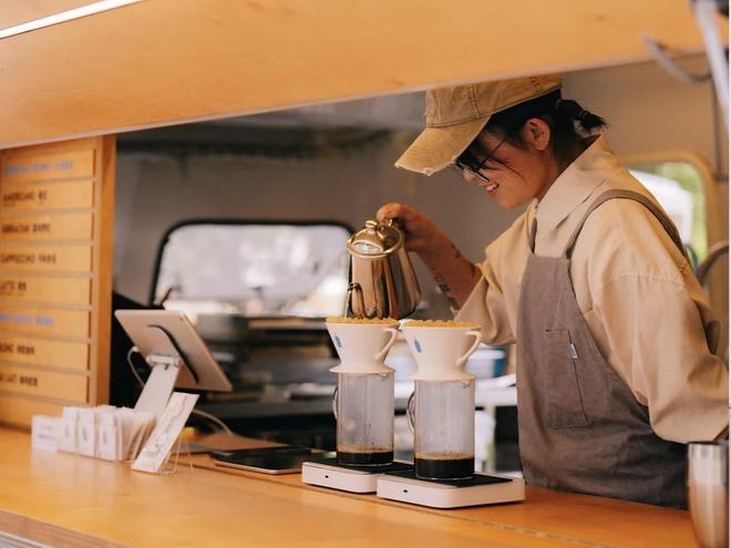 走到十字路口雀巢或剥离蓝瓶咖啡不朽情缘游戏平台八年“联姻”(图2) 走到十字路口雀巢或剥离蓝瓶咖啡不朽情缘游戏平台八年“联姻”(图2)