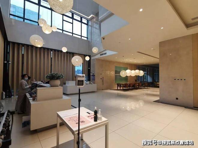 广场售楼中心电线网站→楼盘测评→中心小时热线电话mg不朽情缘游戏网站133世界广场售楼处电线世界(图5)